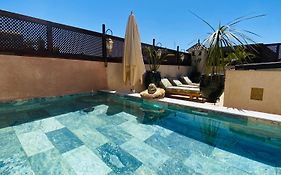 Riad Dar Al-Famila & Spa